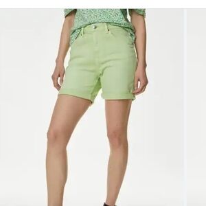 *Marks & Spencer Lime Boyfriend  Mid-Rise Shorts Cotton Size 12